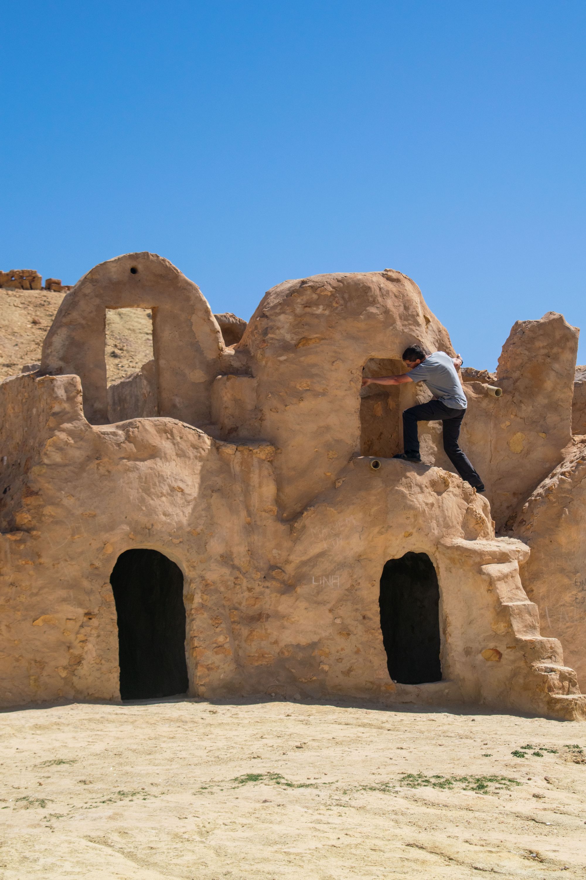 Beni Kedeche and Ksar Hallouf